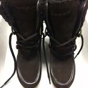 Tommy Gi Kiona Dark Brown Size 7M Boot